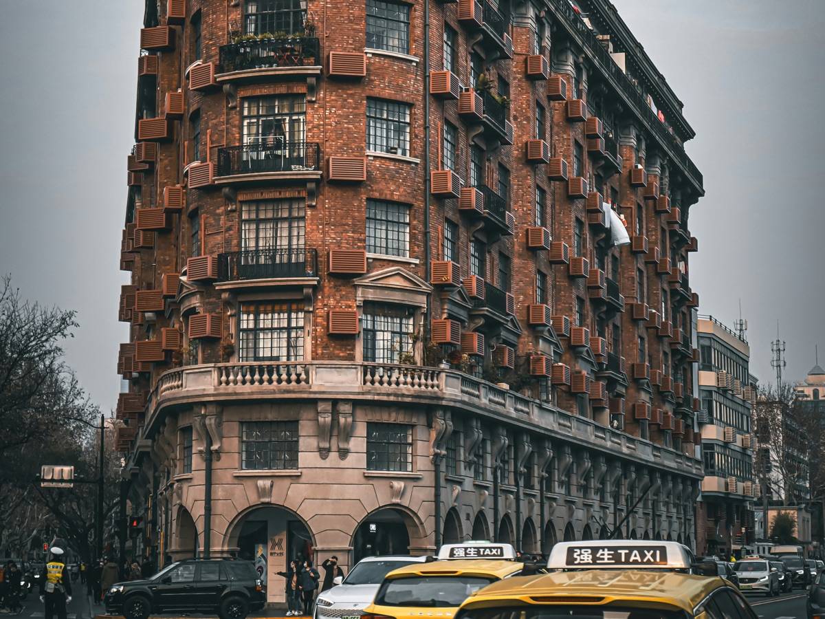 Shanghai · Getting around